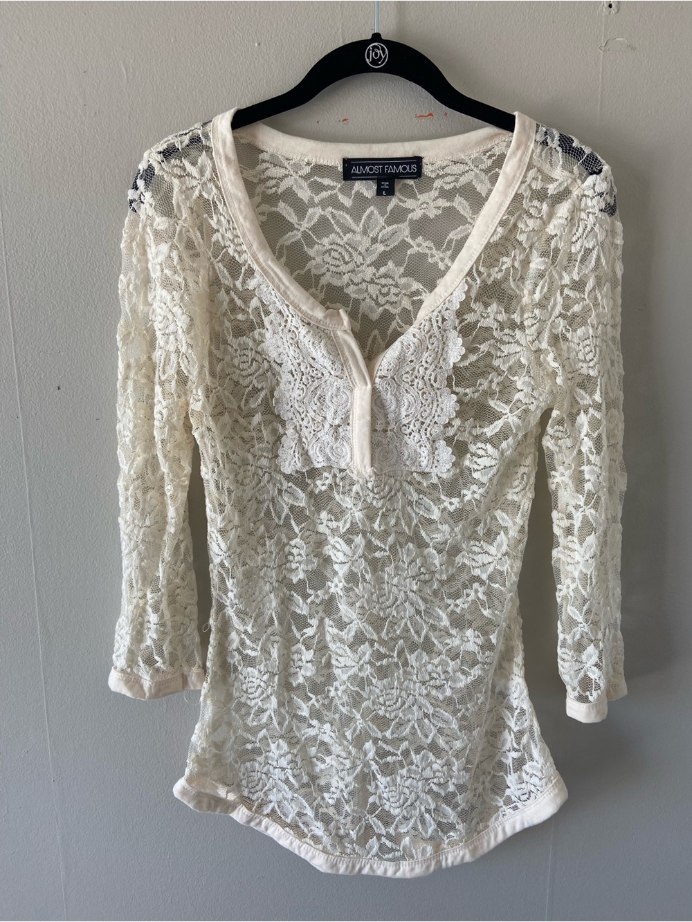 Stretchy lace top off white cream large 3/4 sleeve Henley neck line coquette